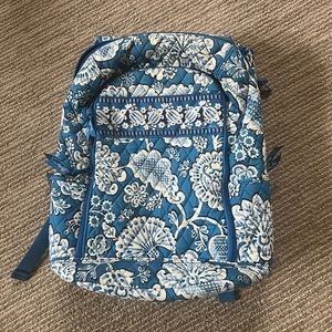 VERA BRADLEY BACKPACK ⚜️ Like New!